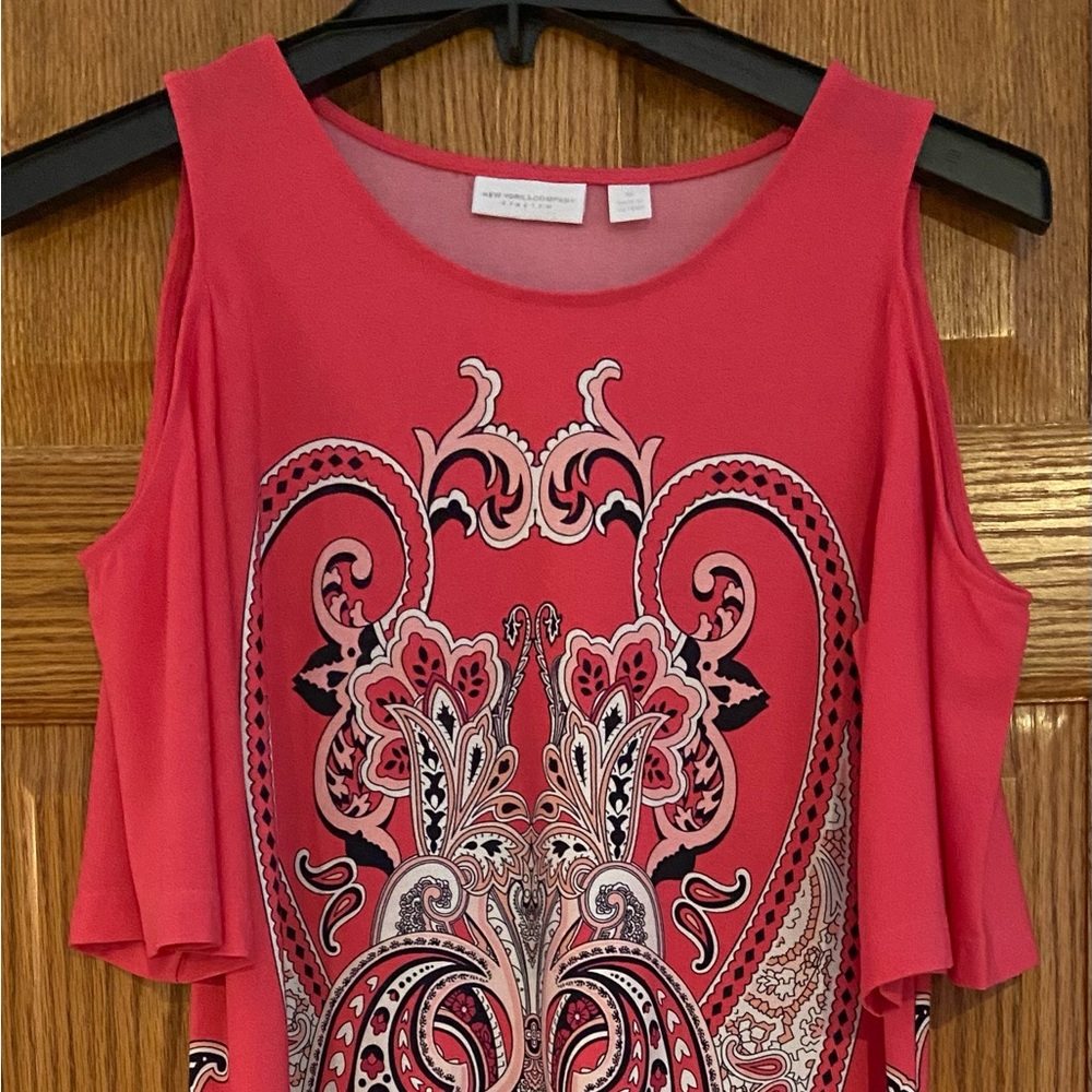 NEW YORK & COMPANY STRETCH Sz XS COLD SHOULDER PINK & BLACK PAISLEY PRINT Dress